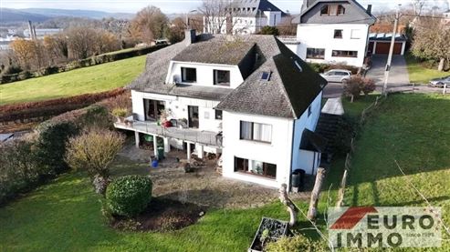 Großzügiges Wohnen mit Weitblick – Raum, Ruhe und Natur in privilegierter Lage EFH mit Einliegerwohnung für vielfältige Wohn- und Arbeitskonzepte!