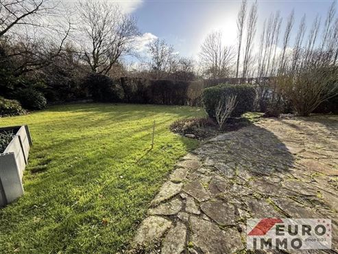 Großzügiges Wohnen mit Weitblick – Raum, Ruhe und Natur in privilegierter Lage EFH mit Einliegerwohnung für vielfältige Wohn- und Arbeitskonzepte!