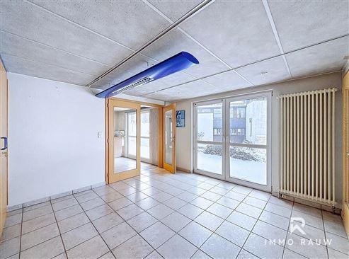 OPTION: Attraktive Gewerbehalle in Büllingen – vielseitig nutzbar und gut gelegen