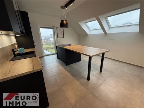 Natur und Mobilität im Einklang – komfortable Dachgeschosswohnung mit modernem, warmem Wohngefühl und optimaler Grenzanbindung an Luxemburg