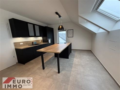 Natur und Mobilität im Einklang – komfortable Dachgeschosswohnung mit modernem, warmem Wohngefühl und optimaler Grenzanbindung an Luxemburg