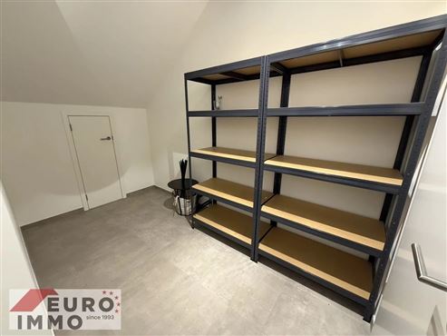 Natur und Mobilität im Einklang – komfortable Dachgeschosswohnung mit modernem, warmem Wohngefühl und optimaler Grenzanbindung an Luxemburg