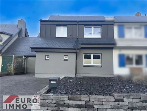 Einziehen & wohlfühlen: Vollständig renoviertes und modernisiertes Einfamilienhaus in idealer Grenzlage