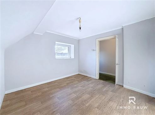 OPTION: Naturnahes Wohnen in Manderfeld - Doppelhaushälfte mit Garten zu verkaufen!