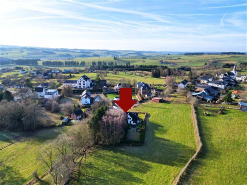 OPTION: Naturnahes Wohnen in Manderfeld - Doppelhaushälfte mit Garten zu verkaufen!