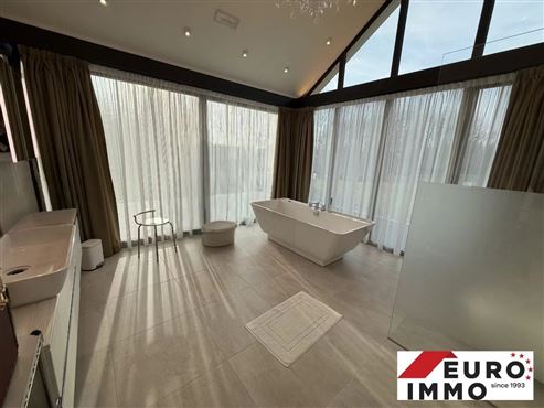 Wenn Sie das Außergewöhnliche suchen … vollständig restauriertes Anwesen im Herzen des Herver Landes— absolute Privatsphäre und Ausstattung auf höchstem Niveau.