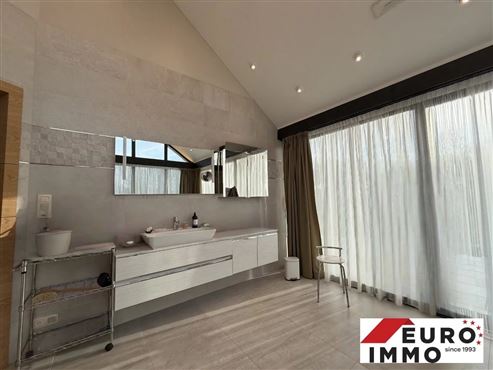 Wenn Sie das Außergewöhnliche suchen … vollständig restauriertes Anwesen im Herzen des Herver Landes— absolute Privatsphäre und Ausstattung auf höchstem Niveau.