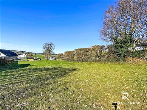 Weitläufiges Grundstück mit tollem Weitblick in Meyerode zu verkaufen!
