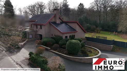 Architektonisches Statement in Form einer exklusiven Villa mit modernisiertem XXL-Wohnerlebnis in unverbaubarer Waldrandlage