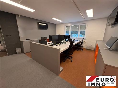 Polyvalentes Industriegebäude mit Büros, Lager/Werkstatt im Herzen des East Belgium Park – Strategische Sichtbarkeit und optimale Erreichbarkeit