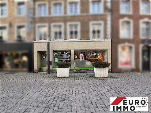 Mittendrin im Geschehen – Moderne, vollständig renovierte Gewerbefläche mit zwei Haupteingängen im Herzen von Eupen