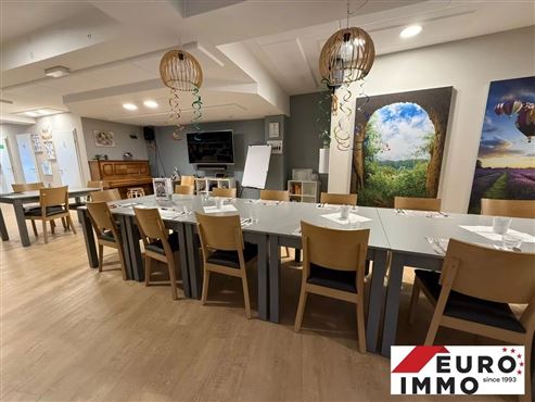 Mittendrin im Geschehen – Moderne, vollständig renovierte Gewerbefläche mit zwei Haupteingängen im Herzen von Eupen