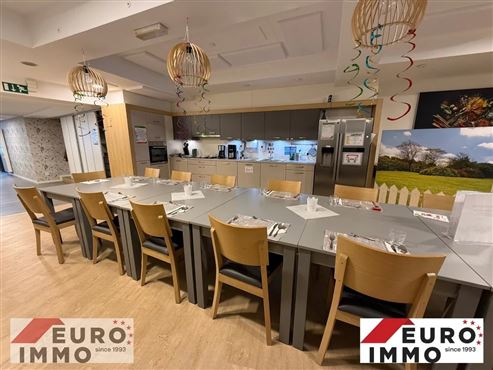 Mittendrin im Geschehen – Moderne, vollständig renovierte Gewerbefläche mit zwei Haupteingängen im Herzen von Eupen