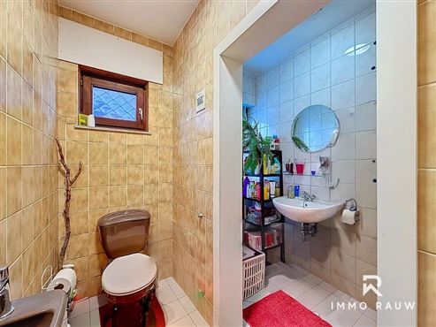 Großzügiges Wohnhaus in ruhiger Lage von Nidrum zu verkaufen!