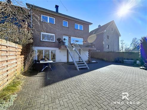 Großzügiges Wohnhaus in ruhiger Lage von Nidrum zu verkaufen!