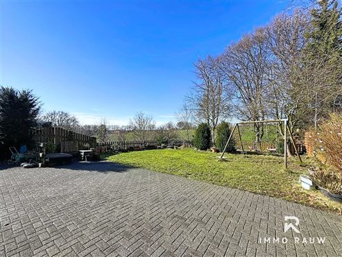 Großzügiges Wohnhaus in ruhiger Lage von Nidrum zu verkaufen!
