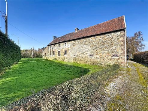 Bauernhaus mit Wiese - MONTZEN