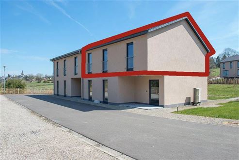 Aantrekkelijk appartement met beschutte buitenruimte te koop in Büllingen!
