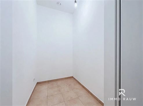 Aantrekkelijk appartement met beschutte buitenruimte te koop in Büllingen!