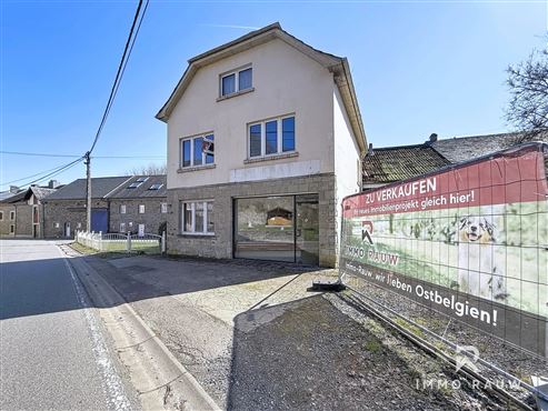 OPTION: Zentral gelegen & vielseitig nutzbar – Immobilie mit Charakter in Burg-Reuland