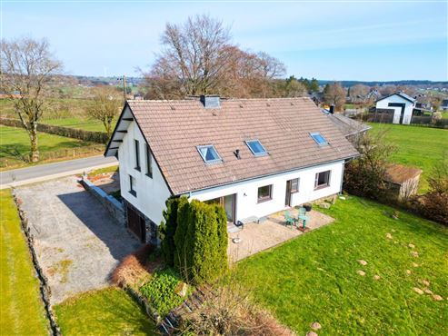 Freistehendes Einfamilienhaus mit viel Platz und ländlichem Charme in Honsfeld (Gemeinde Büllingen)