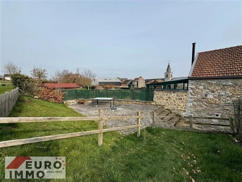 Doppelter authentischer Charme:  Typisches Fachwerk-Landhaus in der begehrten Ortschaft Membach