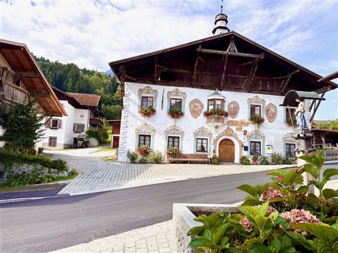 Ihr eigenes historisches Traditionsgasthaus mit großem Potential im Tiroler Oberland. Gastronomie, Beherbergung und Vision vereint!