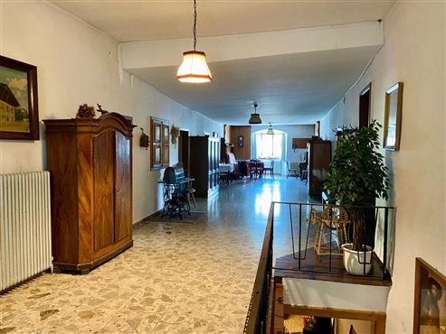 Ihr eigenes historisches Traditionsgasthaus mit großem Potential im Tiroler Oberland. Gastronomie, Beherbergung und Vision vereint!