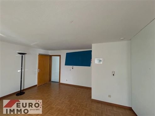 Attraktiver Preis für Eigennutzer oder Kapitalanleger: Gepflegtes Einfamilienhaus im Dorfkern von Raeren