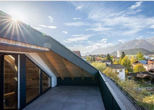 Exklusives Wohnen in den Alpen:  Premium- Duplex- Penthouse mit zwei Terrassen inkl. Bergblick in Bestlage von Wattens ( Tirol-Österreich)