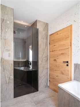 Exklusives Wohnen in den Alpen:  Premium- Duplex- Penthouse mit zwei Terrassen inkl. Bergblick in Bestlage von Wattens ( Tirol-Österreich)