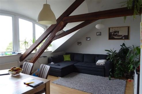 Charmante 2-Schlafzimmer-Wohnung in zentraler Lage