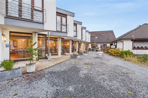 Hotelbetrieb mit 25 Zimmern & Restaurant mit komplettem Inventar in bezaubernder Natur – attraktives Investment in Ostbelgien