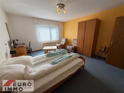 Hotelbetrieb mit 25 Zimmern & Restaurant mit komplettem Inventar in bezaubernder Natur – attraktives Investment in Ostbelgien