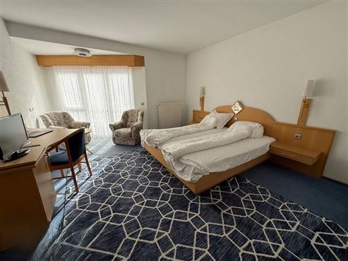 Hotelbetrieb mit 25 Zimmern & Restaurant mit komplettem Inventar in bezaubernder Natur – attraktives Investment in Ostbelgien