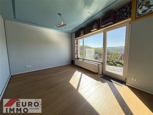 Leibrente & Liebhaberimmobilie – Ein Haus wie ein Kunstwerk, geprägt von Charakter  und Kreativität, mit Außenpool und einzigartigem Panoramablick