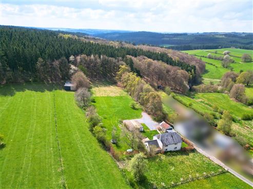 Naturnahes Anwesen mit großem Grundstück in Herresbach zu verkaufen!