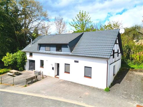 Vielseitige Immobilie in ruhiger Lage von Herresbach zu verkaufen!