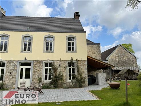 Ein herrschaftliches Schlossanwesen voller Geschichte, Prestige und Privatsphäre mit weitläufigen Ländereien auf über 4 Hektar im Grenzgebiet Belgien - Deutschland – Niederlande