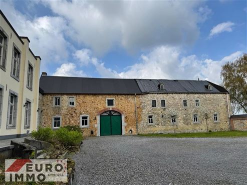 Ein herrschaftliches Schlossanwesen voller Geschichte, Prestige und Privatsphäre mit weitläufigen Ländereien auf über 4 Hektar im Grenzgebiet Belgien - Deutschland – Niederlande