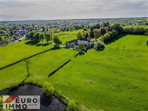 Ein herrschaftliches Schlossanwesen voller Geschichte, Prestige und Privatsphäre mit weitläufigen Ländereien auf über 4 Hektar im Grenzgebiet Belgien - Deutschland – Niederlande