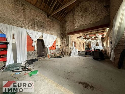 Ein herrschaftliches Schlossanwesen voller Geschichte, Prestige und Privatsphäre mit weitläufigen Ländereien auf über 4 Hektar im Grenzgebiet Belgien - Deutschland – Niederlande