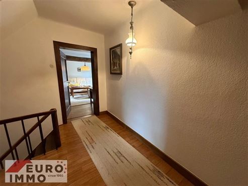 Ein Ort voller Charme & Möglichkeiten: Hofensemble mit bewohnbarem Bauernhaus, ausbaubaren Stallungen und optionalem Baugrundstück mit beeindruckendem Entwicklungspotenzial und Nutzungsmöglichkeiten