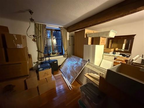 Ein Ort voller Charme & Möglichkeiten: Hofensemble mit bewohnbarem Bauernhaus, ausbaubaren Stallungen und mit beeindruckendem Entwicklungspotenzial und Nutzungsmöglichkeiten