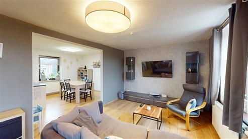 Lontzen - Stilvolle Eigentumswohnung mit sonniger Dachterrasse