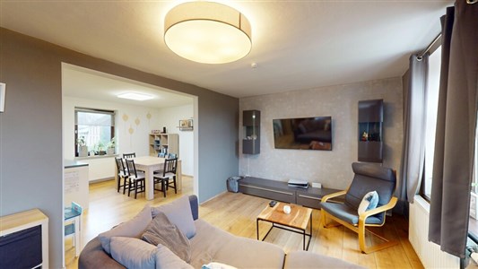 Lontzen - Stilvolle Eigentumswohnung mit sonniger Dachterrasse