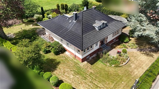Eynatten - Stilvoller Bungalow mit besonderem Wohnambiente - 4731 Eynatten, Belgien 
