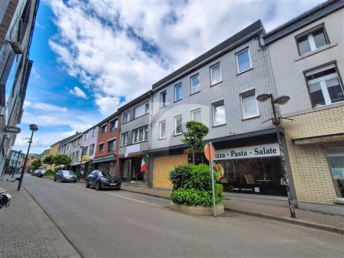 Wohn- und Geschäftshaus - KELMIS
