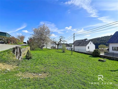 Ehemaliges Bauernhaus in Lascheid zu verkaufen -  ruhig, naturnah und voller Möglichkeiten!