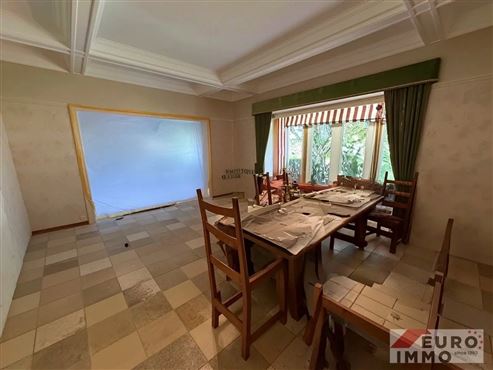 Eine Immobilie zum Verlieben! Beeindruckende Villa mit bürgerlichem Charme, vielfältigem Potenzial, großzügigen Raumvolumen und herrlich angelegtem Garten mit unverbaubarem Weitblick
